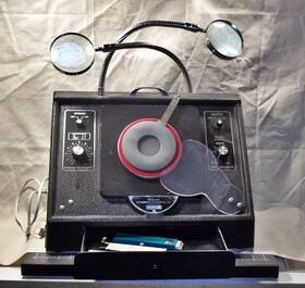 Adams 31717 Retouching Machine Weighs 32 Pounds Tested Before Listing