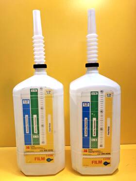 Kodak 6046 5 Liter C-41ra Chemical Water Mix Bottle With Flex Spout Used