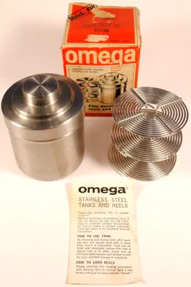 467-023 Omega Lab Grade Stainless Steel 120 Film Developing Tank Two 35mm Reels Japan