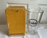 Kodak Darkroom Graduate 32 Ounces- 1 Litre Glass Measuring Beaker W/box Used. Price: $23.40.
